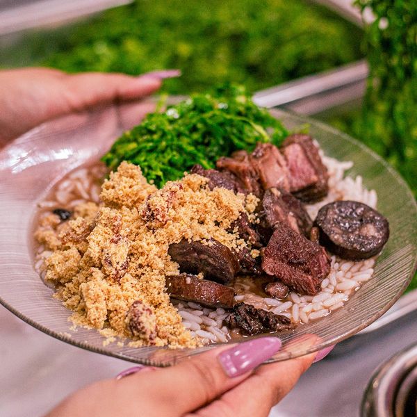 Feijoada é muito mais que um prato típico brasileiro